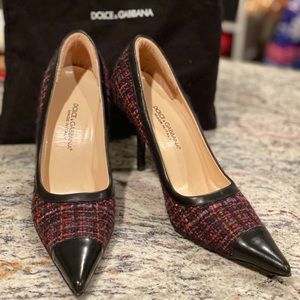 Dolce and Gabbana pumps